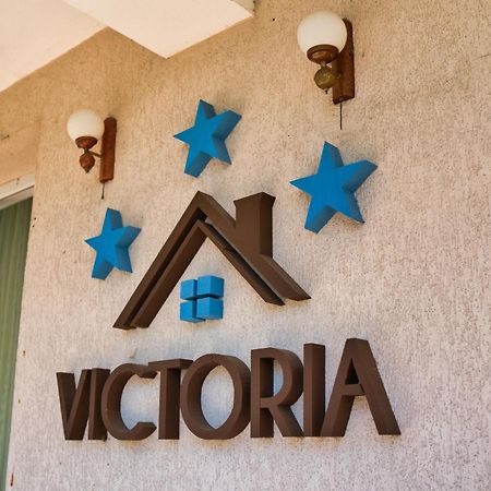 Vila Victoria Ramnicu Valcea Exterior foto
