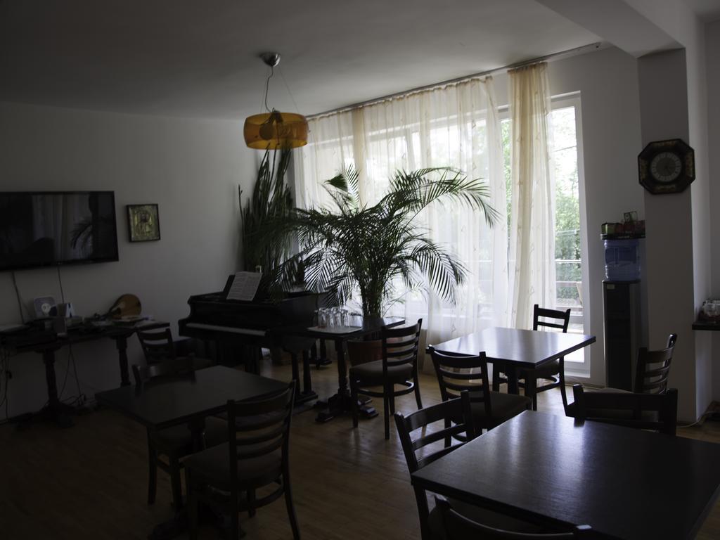 Vila Victoria Ramnicu Valcea Exterior foto